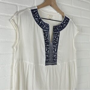 Caslon Cream Embellished Cap Sleeve Blouse with Mandarin Collar